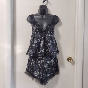 Kill Star Moth to Flames Cami and Shorts PJ Set Size M